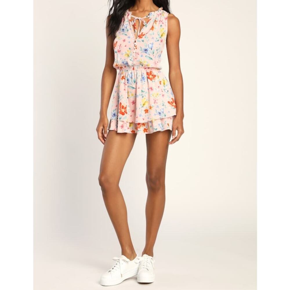 NWOT Lulus Dressed for Delight Blush Floral Print Ruffled Skort Romper M Spring